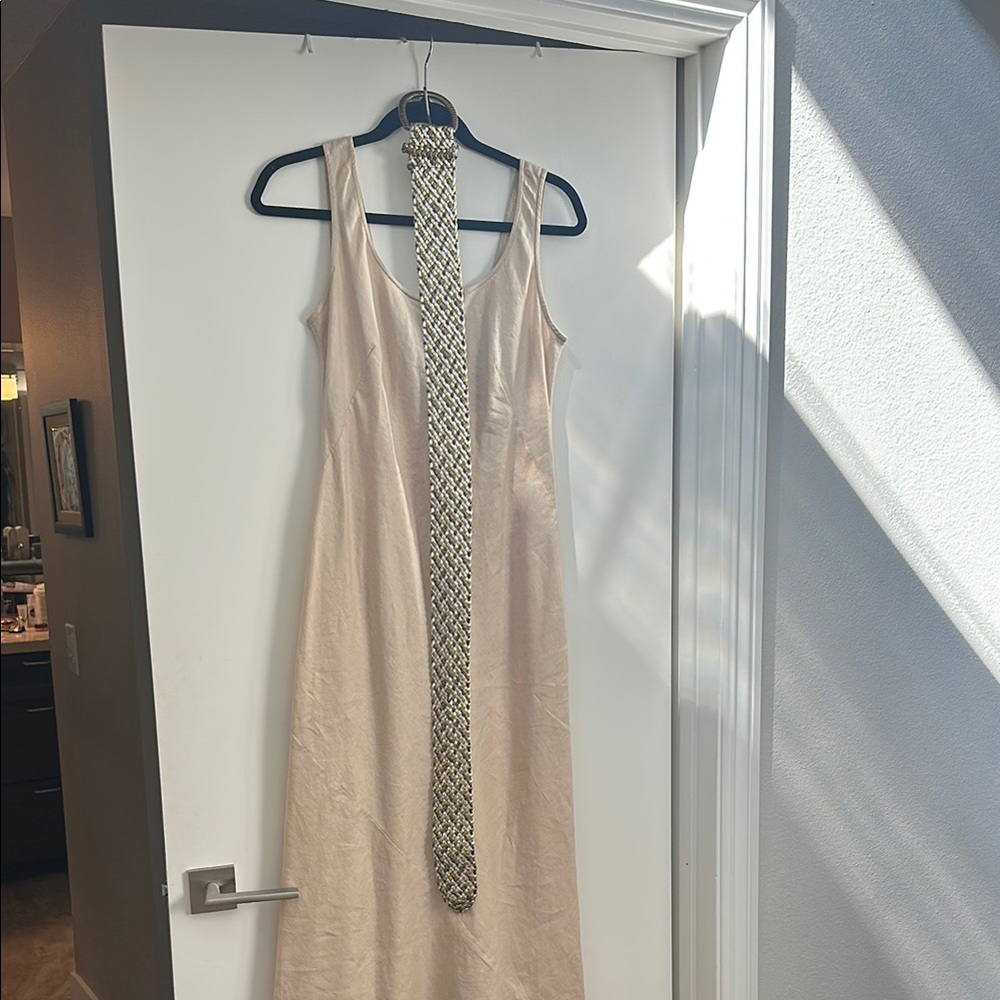 Elegant Cream Sleeveless Dress